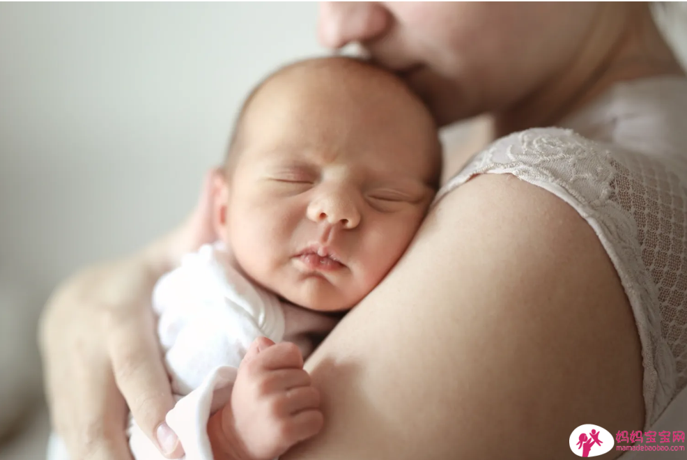 母性和边缘型人格障碍的 4 个症状域