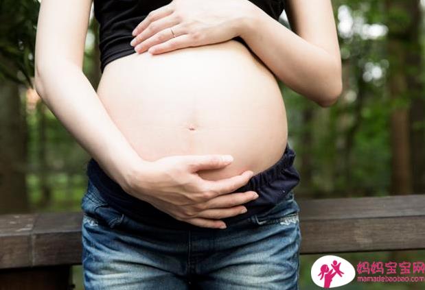 胎儿会打嗝？！与胎动不一样的震动，正确分辨！