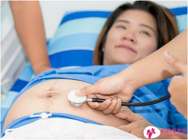 自然产的疼痛如何缓解?药物、水中浮力或家人支持都是好方法