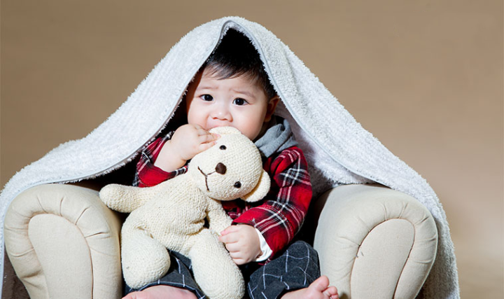 怕黑、怕看医生、怕剪头发、怕上厕所...３步骤培养孩子的安全感