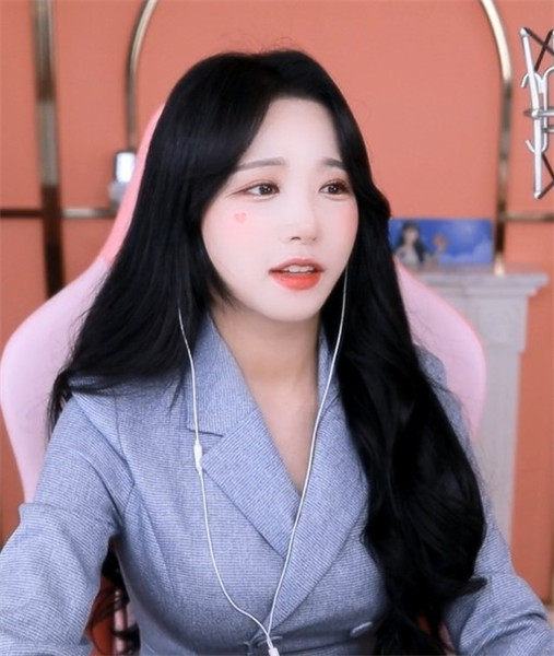 网友爆料忘忧草在线社区www中国中文的主播已经解约？平台：谣言请勿相信