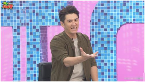 出外景勇喝大象排泄物男星形容味道喝起来像这个