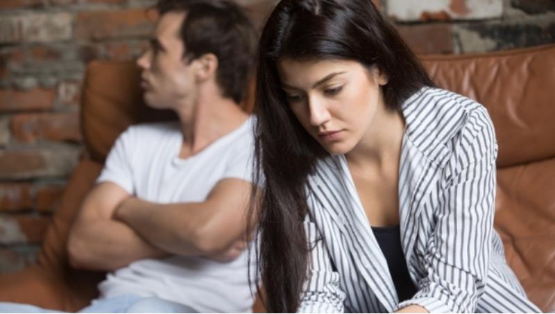 削骨、隆乳、拉皮...只为挽回老公！