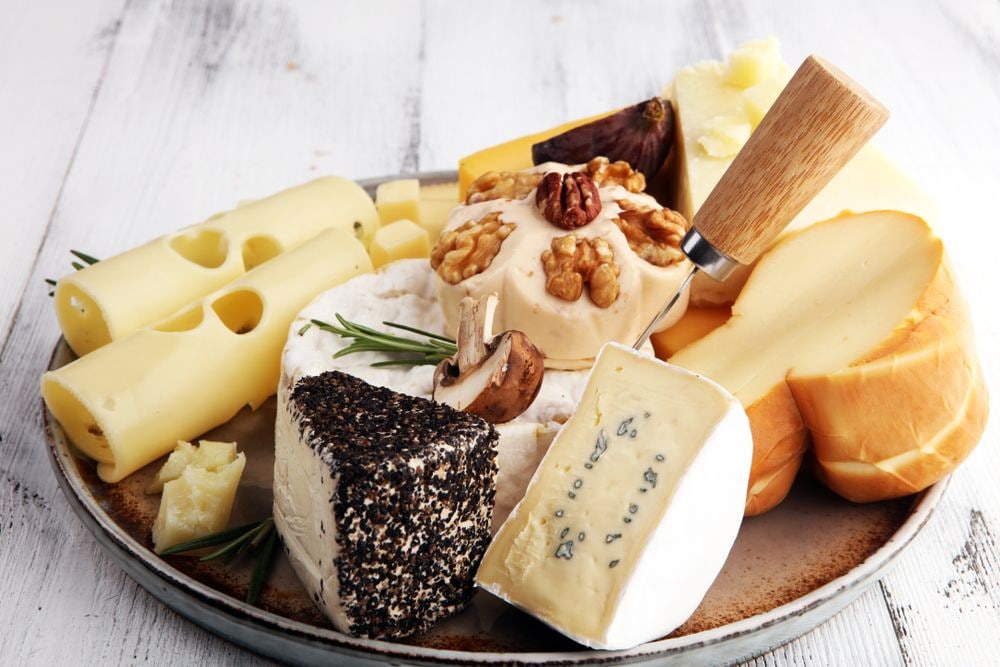 宝宝多大可以吃奶酪Cheese？（给宝宝吃奶酪的注意事项）