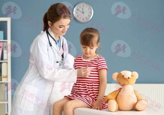 为什么美国儿科学会（AAP）不建议给宝宝使用学步车？