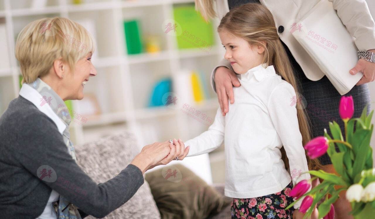 0到12岁的宝宝需要知道哪些礼仪？爸妈可以怎样做？