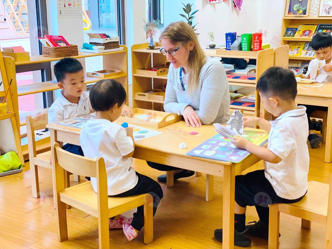 蒙台梭利教育到底有什么特别之处？什么样的孩子适合蒙台梭利教育？