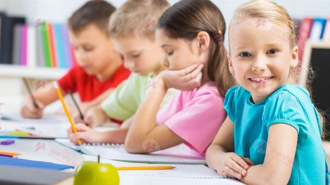 孩子在美国上公立学校还是私立学校好？学校和私立学校的区别及优缺点