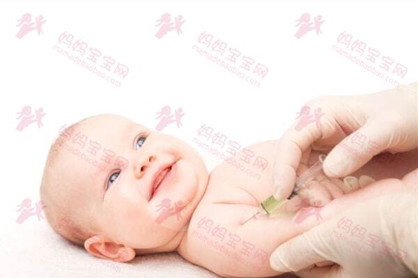 带宝宝打疫苗前后需要注意什么？打疫苗时如何安抚宝宝的情绪？