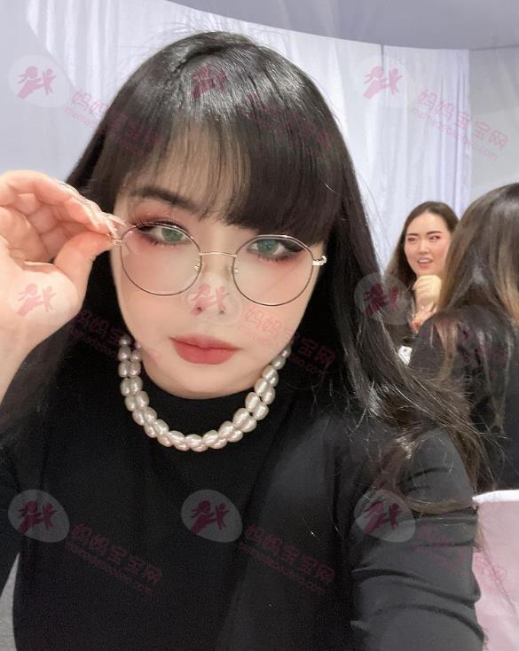 2NE1朴春「铲肉11kg又复胖」！无修片身材忽胖忽瘦引起粉丝担忧