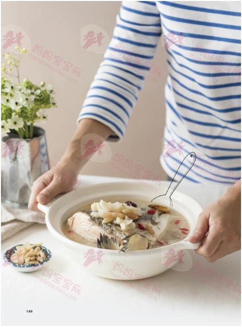 产后照护私房菜，化瘀鸡汤、玉麦鲑鱼汤