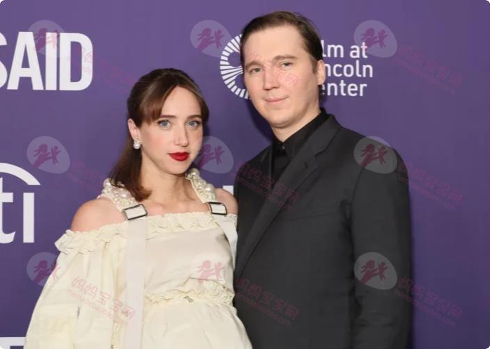 Zoe Kazan在确认怀孕三天后确认她已经生了孩子！