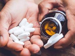 无照保母竟喂「9月婴吃安眠药」！惊见全身瘫软、双眼无神母警觉就医，险酿