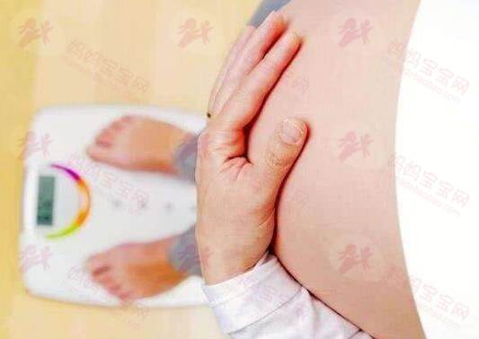胎儿过轻或过重怎么办？专家教战饮食原则！