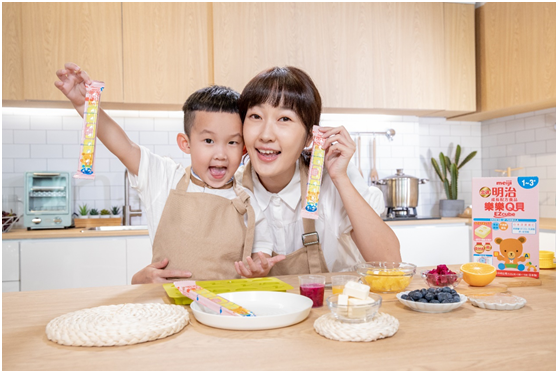 轻松享受亲子时光！巴钰带宝贝儿子一起做出营养好吃满分甜点~