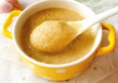 宝宝辅食添加指南：按月龄给宝宝营养全覆盖