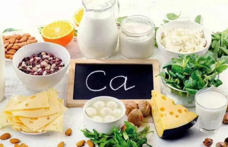 50岁高熟龄妇女如何补充钙质？「高钙食物图鉴」必收藏！