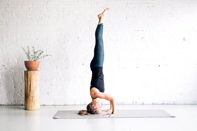 儿童瑜伽: 7个练习,有助于提高婴儿的灵活性和灵活性