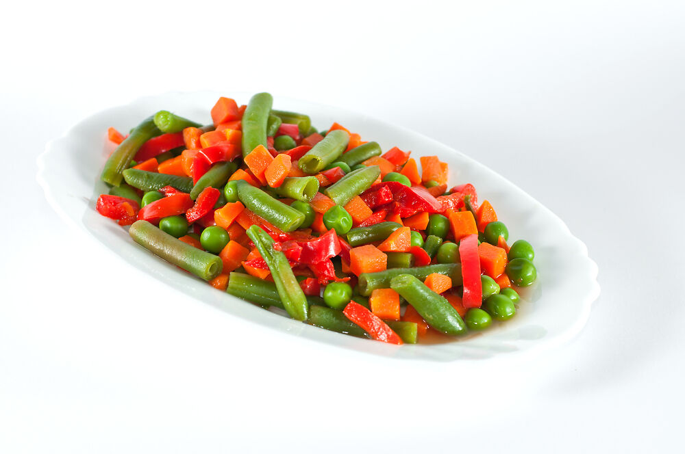 儿童营养丰富的猪肉粥,使他们长大