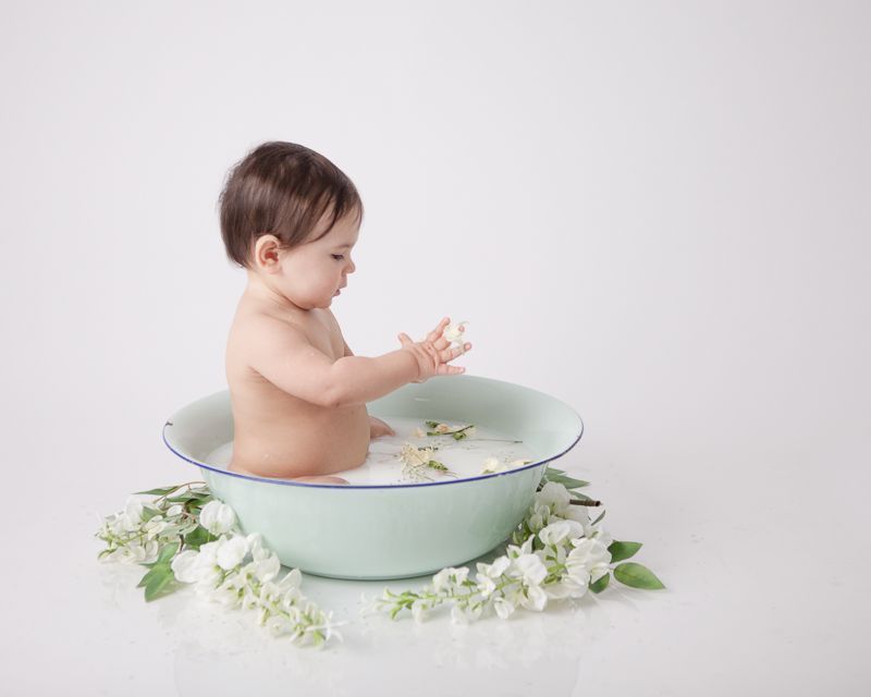 给宝宝洗澡,但每次宝宝都哭,妈妈应该知道这一点