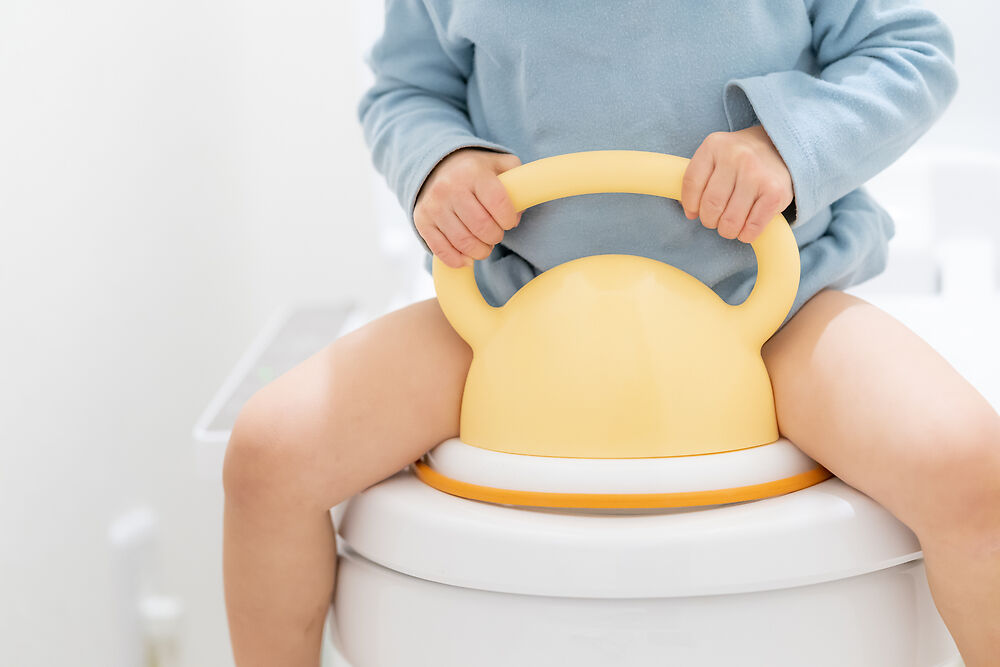 儿童腹痛应该喝什么?如何治疗儿童腹泻