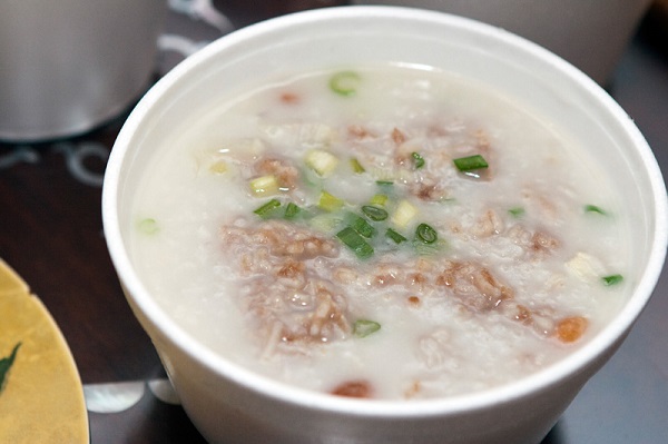 婴儿营养粥和妈妈需要知道的东西