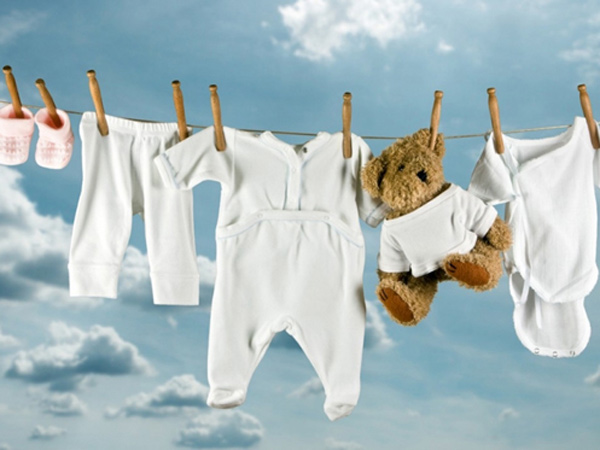 【警示】别急着给孩子穿新衣服,危险近在咫尺