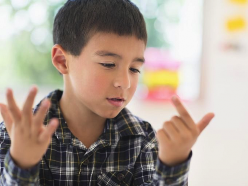 小学儿童的意识: 生理和情感发展