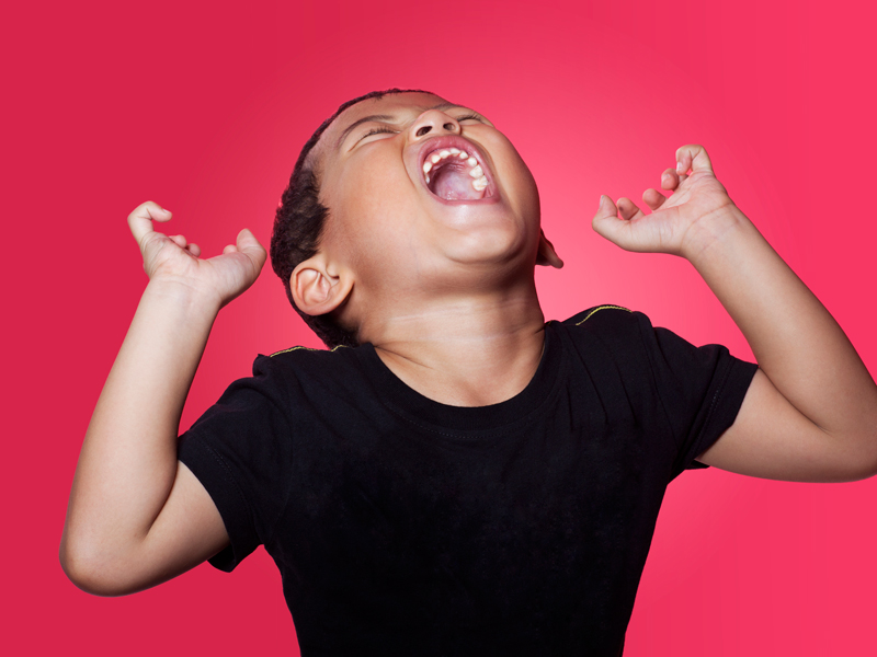 孩子长时间声音嘶哑时的焦虑