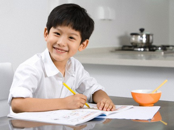 儿童2年级的生活技能需要学习才能完美成长