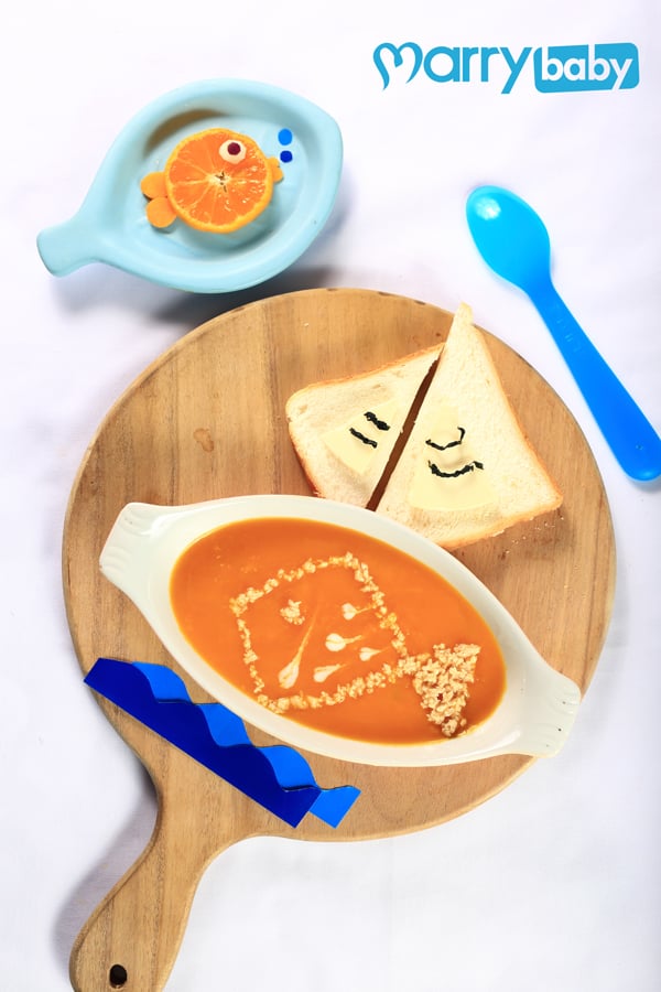 建议7-10个月大的婴儿断奶菜单