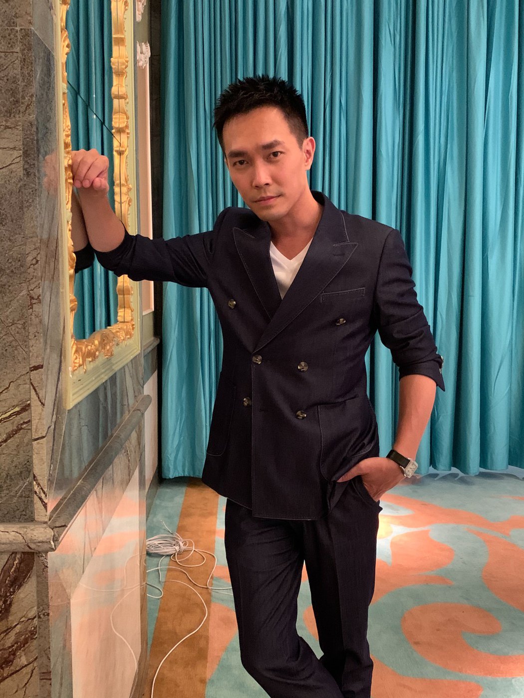 星光4少成员风光豪掷千金 吐现况只想活下去