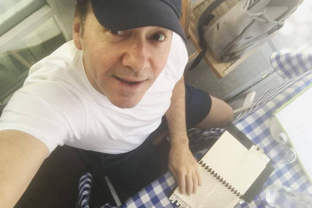 涉性侵遭起诉奥斯卡影帝凯文史贝西将在伦敦出庭