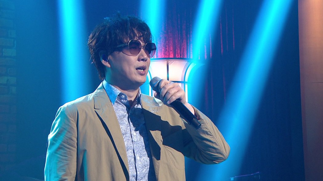 15岁萧煌奇全盲绝望怒吼:我明明还看得到