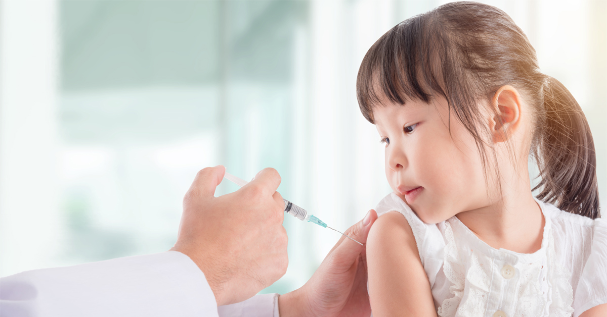 一个都不能少！从出生开始，筑起肺炎防护罩，守护全家健康