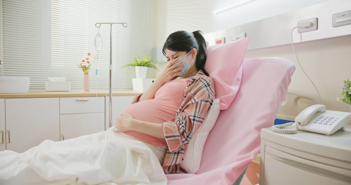 才不是被车辗过！生产有多痛，百位妈妈异口同声：会想问候祖宗！