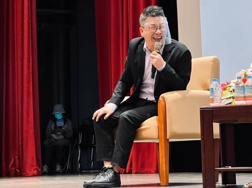 重提潘若迪和老保母泡澡传闻沈玉琳认证:就是有的啦