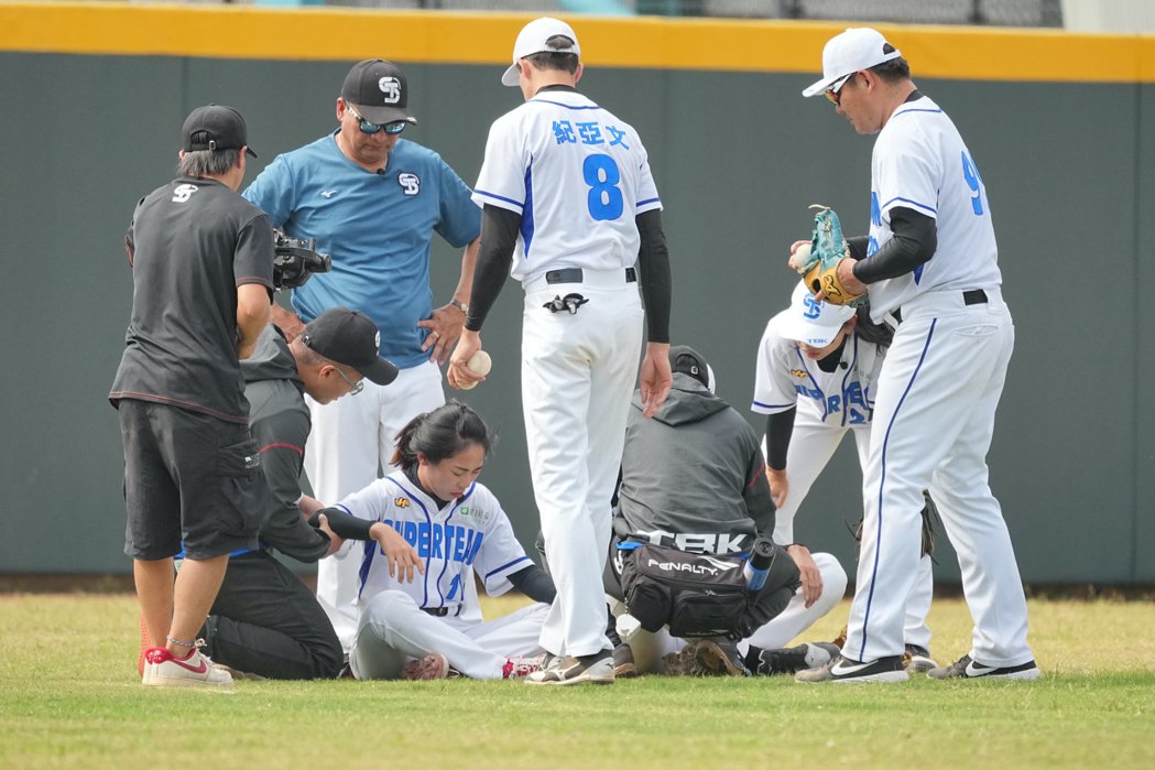 「超级王牌棒球队」maopo惊传意外！奥运国手重摔脑震荡