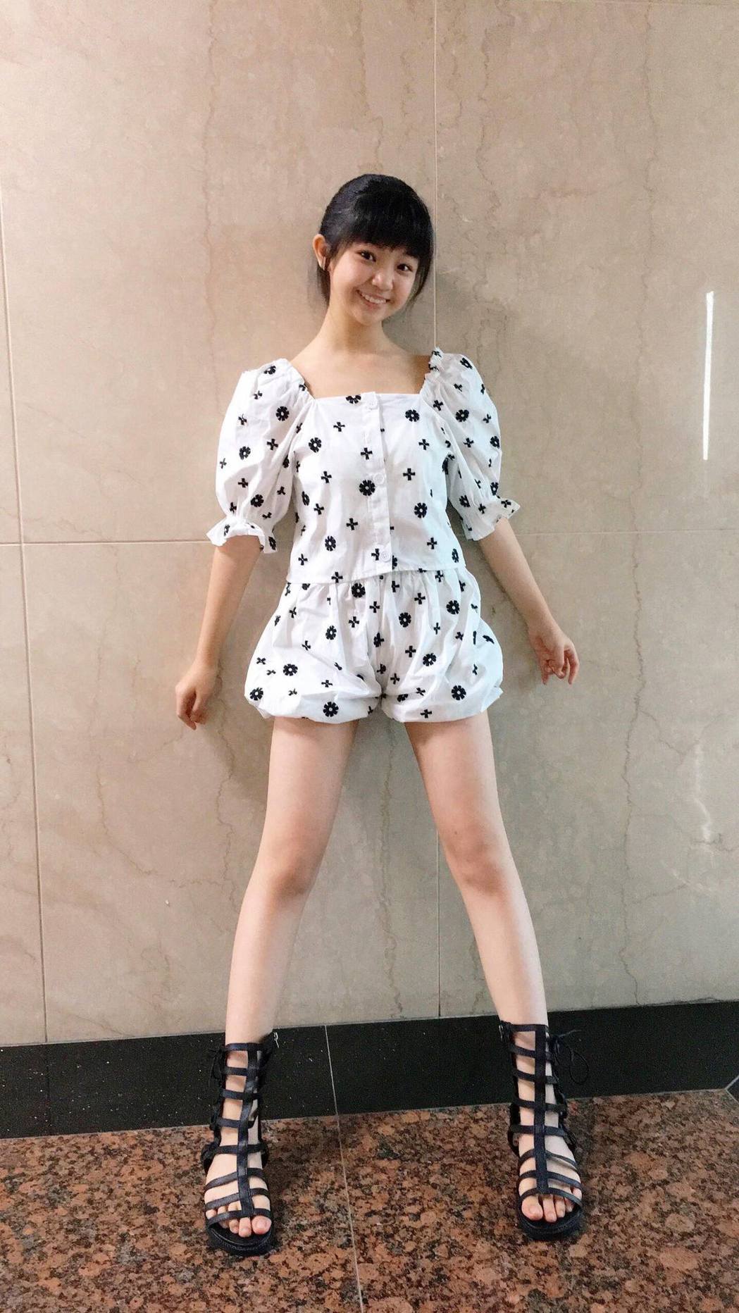 「俗女2」美女小嘉玲吴以涵戏外是学霸成绩进入「校红榜」