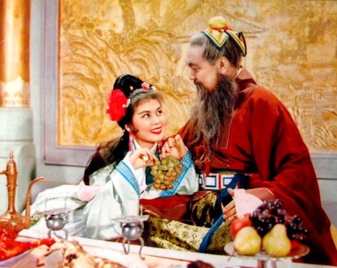 影坛天后明争暗斗「四大美人」合体无望