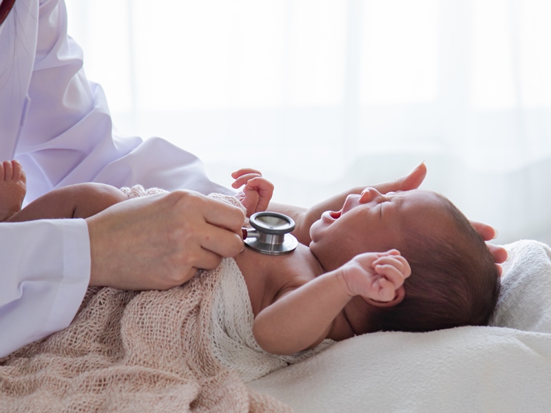 女婴全身脱皮、水泡如烫伤⋯医揪细菌感染助嫩肤新生