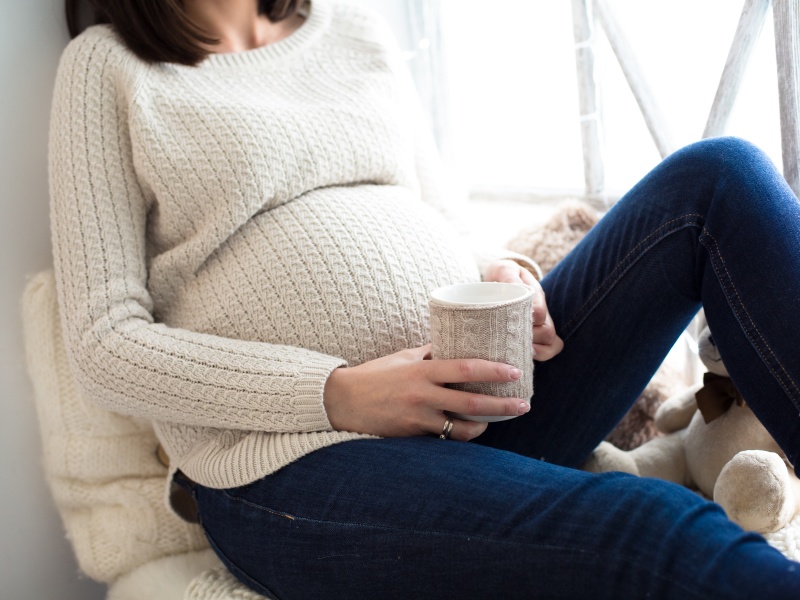 孕妇冬日进补时，先了解自己体质再决定！吃药膳也不能马虎！