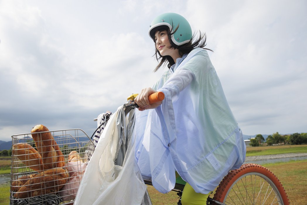 销魂美女徐佳莹超市神遇梅花鹿母性喷发融化啦