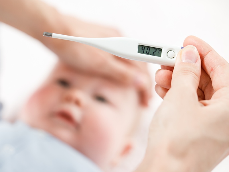 高烧不退会烧坏脑袋吗？儿科医师解惑：幼童发烧注意7大危险表征