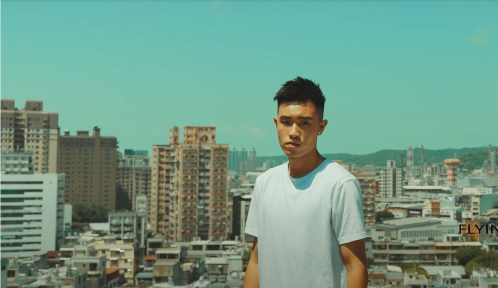 饶舌新人写角头心声MV被赏10几巴掌