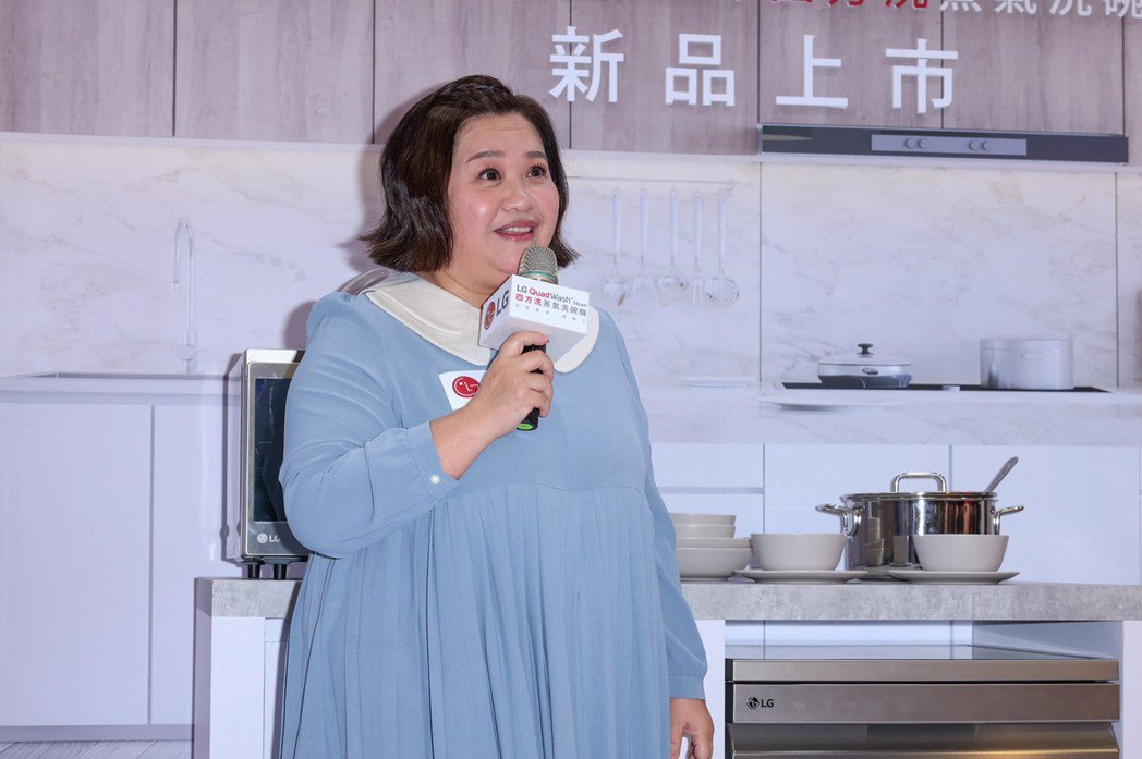 钟欣凌给邱泽、许玮宁建议「先别生」自嘲「女神经」