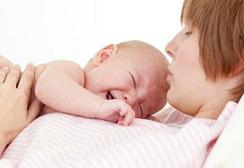 注意！这三种情况最好不要给娃断奶