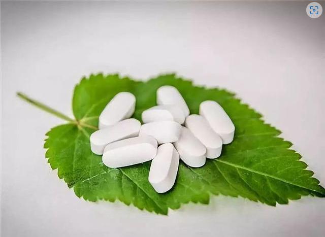 长期服用叶酸，或增加21%癌症风险？叶酸还能不能吃？听医生分析