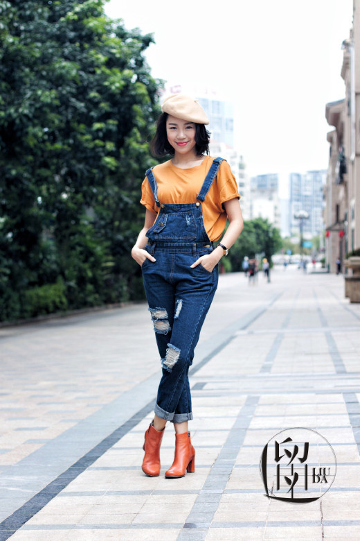 一部《太阳的后裔》火遍全宇宙，撩妹高手宋仲基也戴红了贝雷帽，跟紧了仲基欧巴的步伐，快快配备一顶美到没朋友的贝雷帽吧！