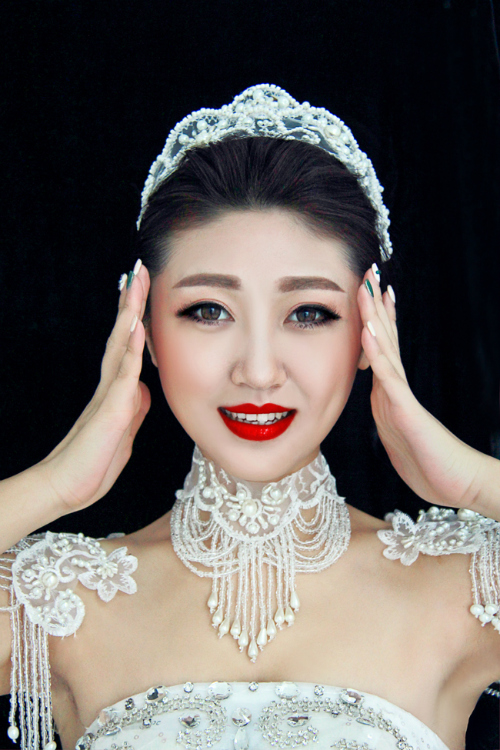 最美新娘就是我 女王新娘妆